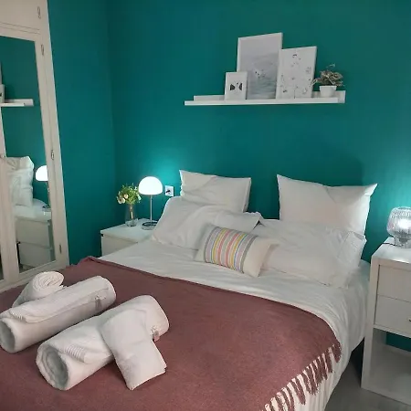 The Carpenter-centro-parking Apartment *